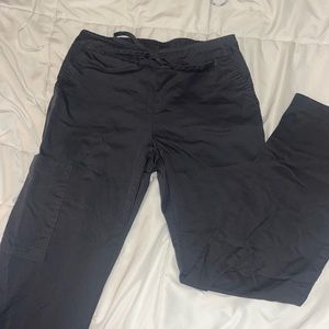 barco essentials scrub pants!